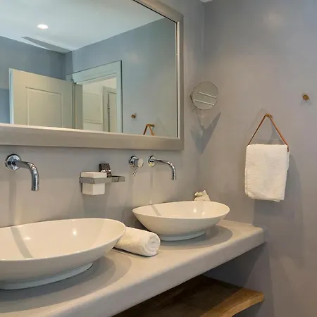 Blue Boutique & Hotel Agali