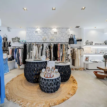 Blue Boutique & 3* Agali